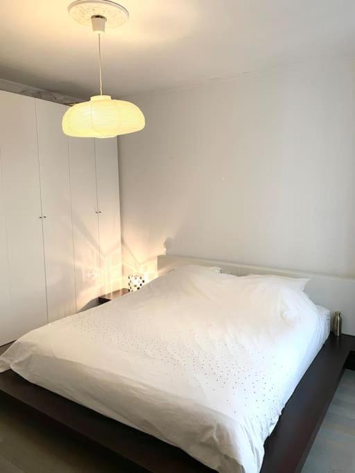 Superbe Appartement Batignolles Paris Exteriör bild